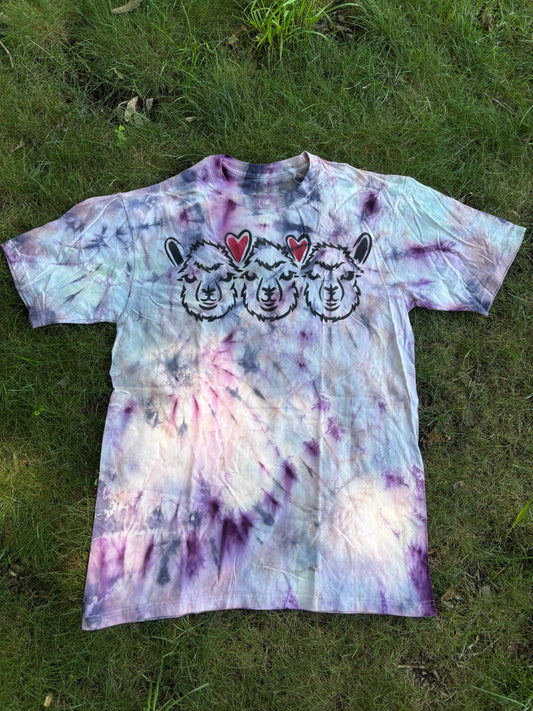 Spray painted alpaca T-Shirt. Men’s X-LARGE. 100% cotton. Stencil design. One-of-a kind tie dye