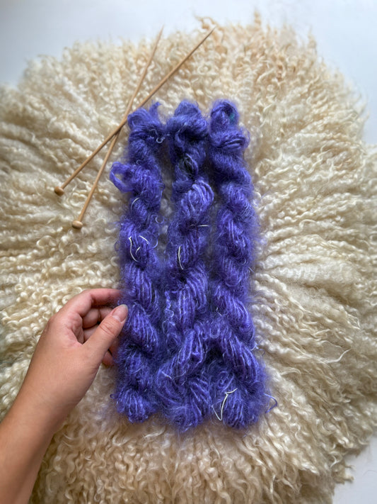 Single ply 100% yearling grade mohair coreless lock spun art yarn. Roughly 1.30oz 20 yards dyed from Castiel and Penelope SOFT