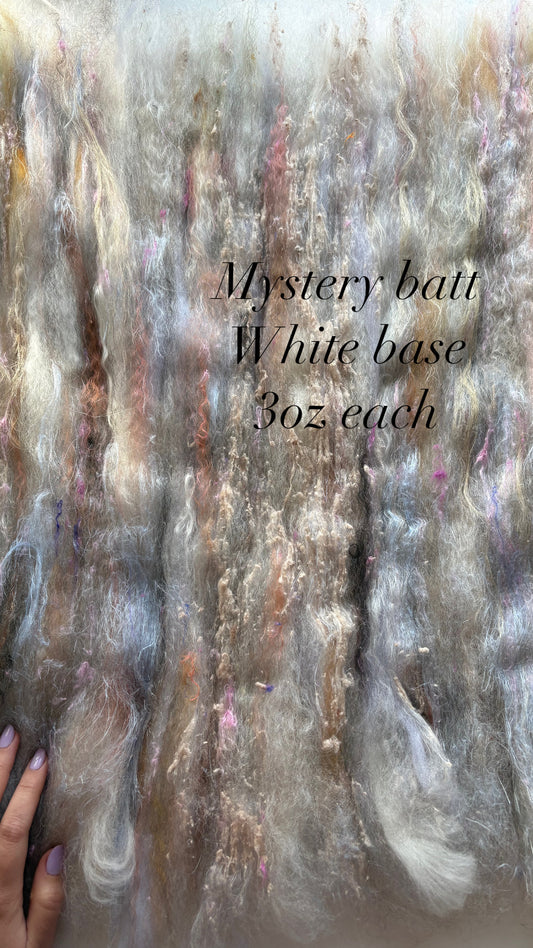 Mystery batt! 3oz chunky scrappy fiber art batt, alpaca wool sari silk waste mohair suri alpaca flax. White base+multi colored