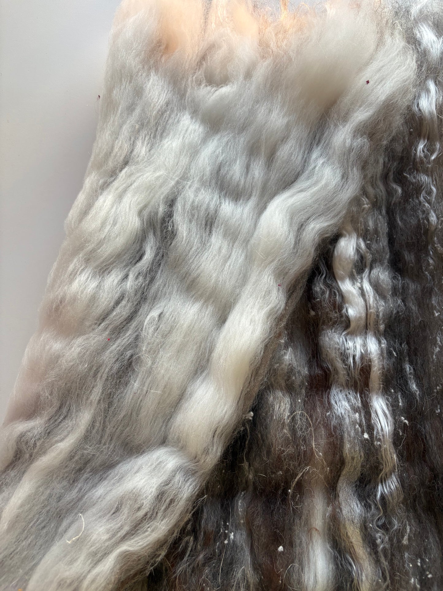 2.80oz UNDYED chunky scrappy fiber art batt, alpaca wool sari silk waste mohair suri alpaca flax. natural